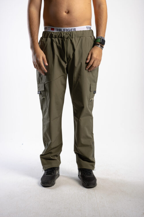 TWO-POCKET HAND CARGO PANT – OLIVE